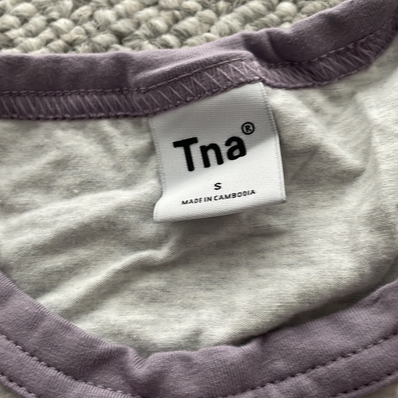 SOLD - TNA ortiz t-shirt - Picture 3 of 4